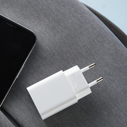 Kucni punjac Xiaomi PD 20W (bez kabla) beli