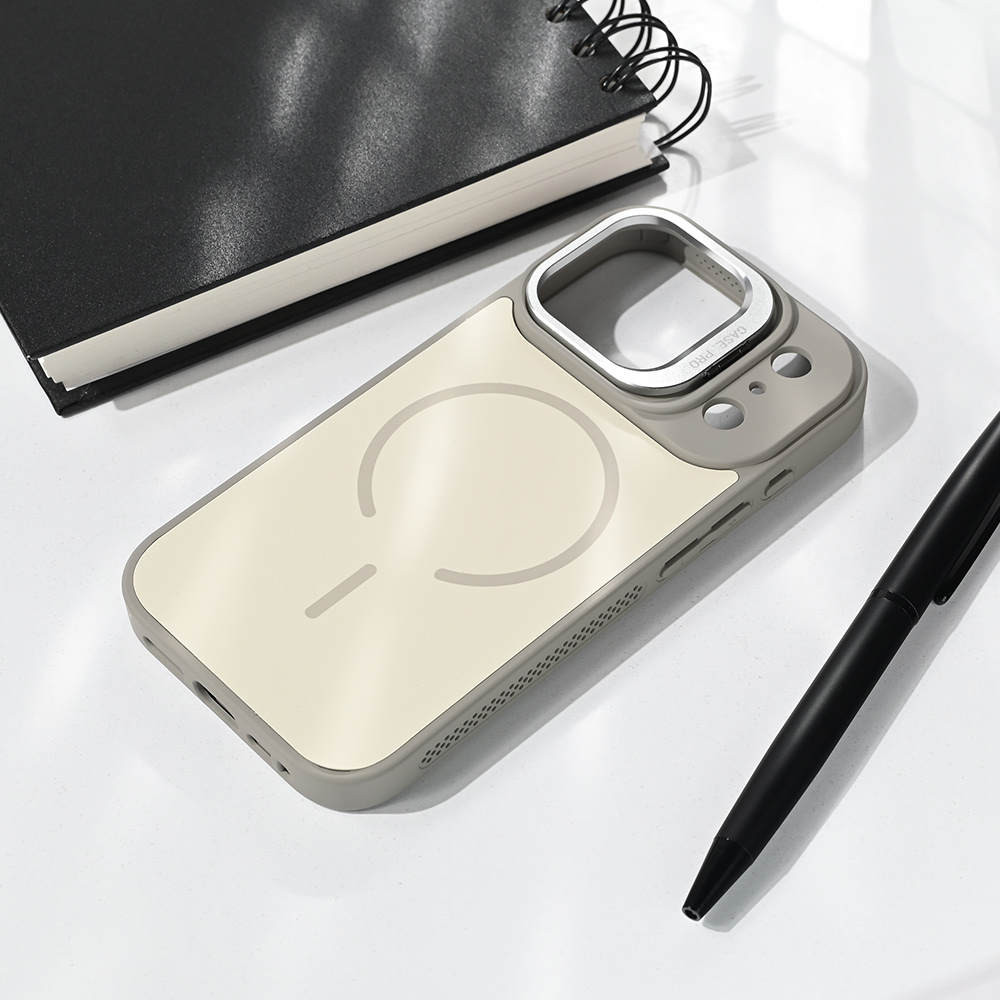 Torbica Magsafe Matte Shield za iPhone 17 Pro 6.3 siva