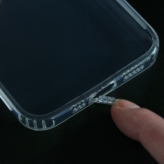 Torbica silikonska Ultra Thin with pluggy za iPhone 7/8/SE 2020/2022 transparent