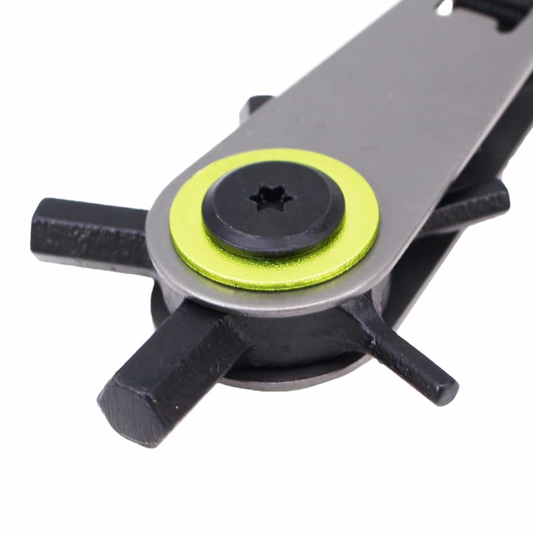 Privezak srafciger srebrni