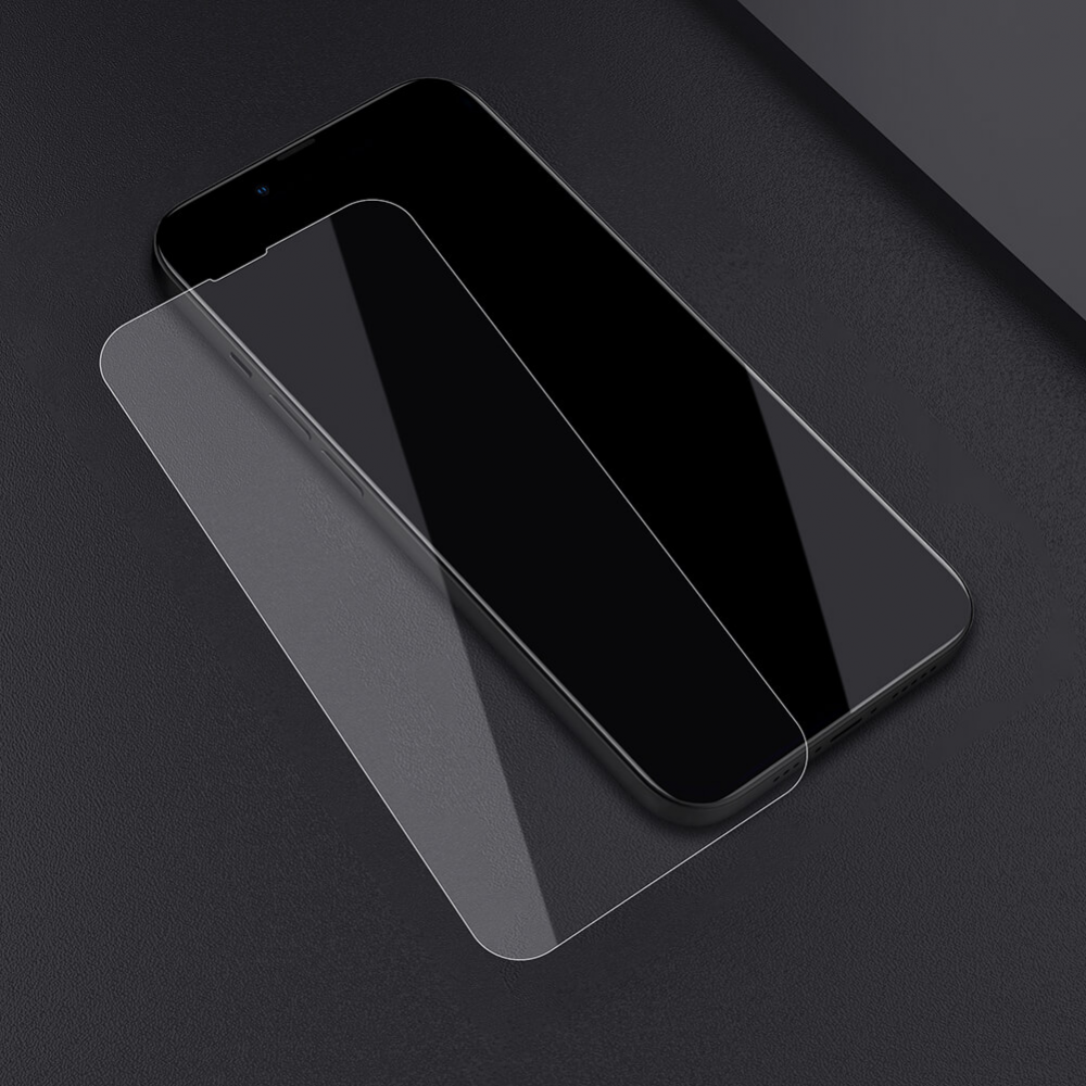 Zastitno Staklo Tempered glass Nillkin H+ Pro za iPhone 13/13 Pro/14/16e/17e 6.1
