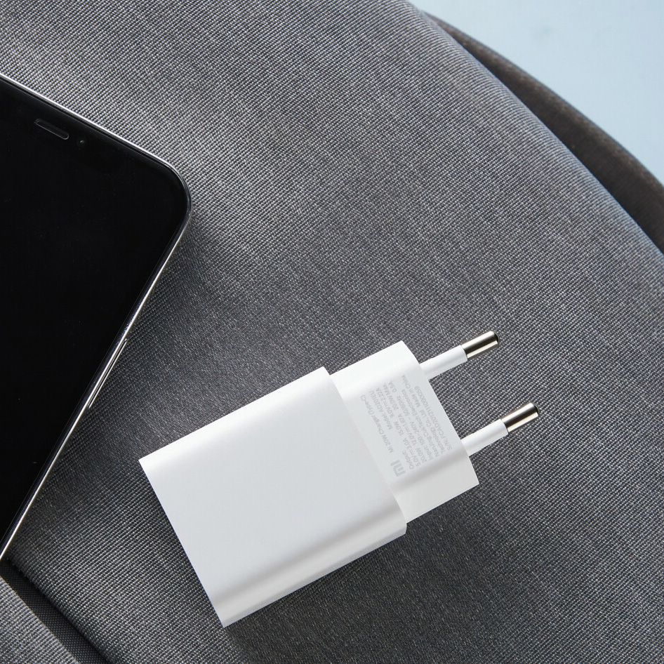 Kucni punjac Xiaomi PD 20W (bez kabla) beli
