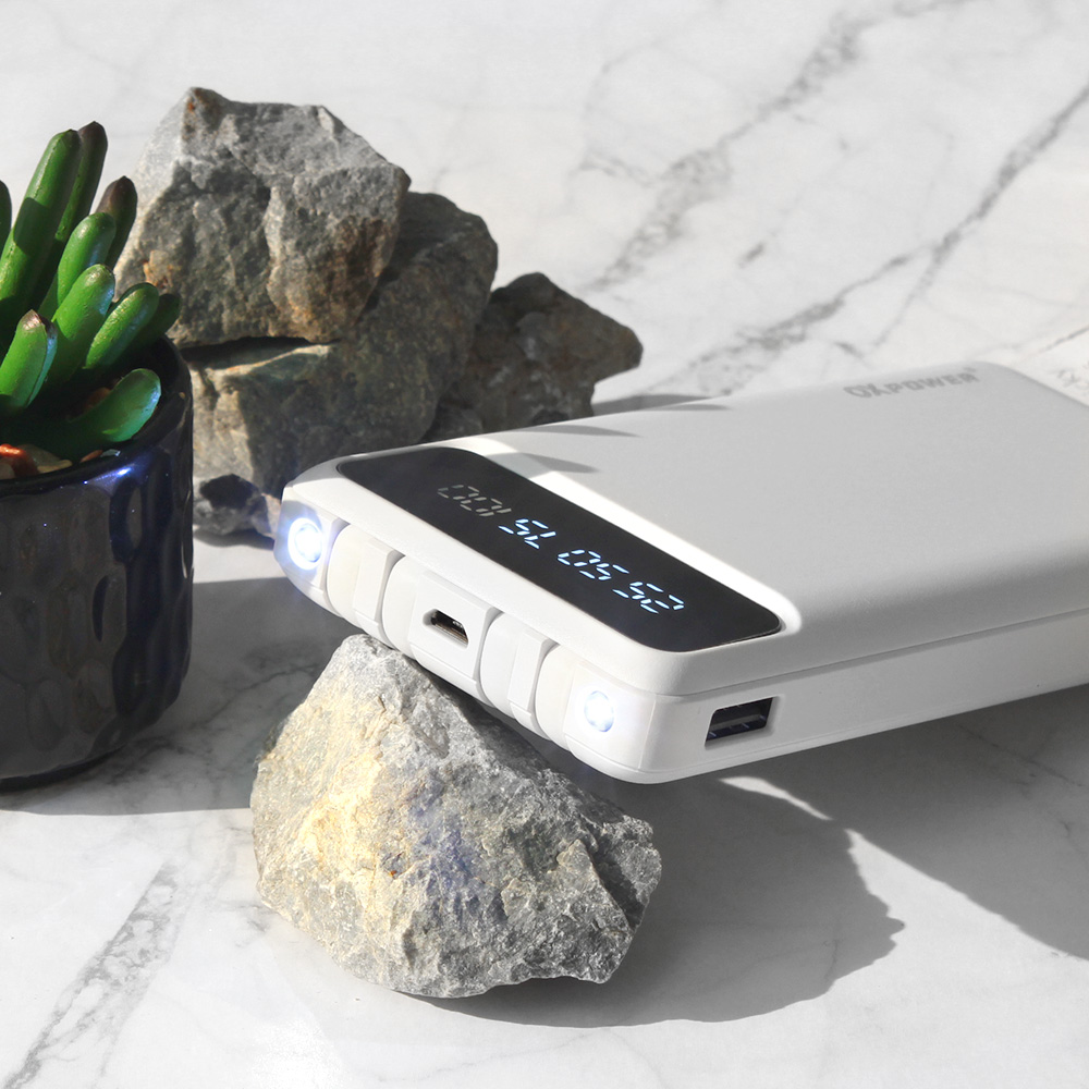 Power bank prenosiva baterija Oxpower PC4-1 4in1 5V 2A 10000 mAh bela