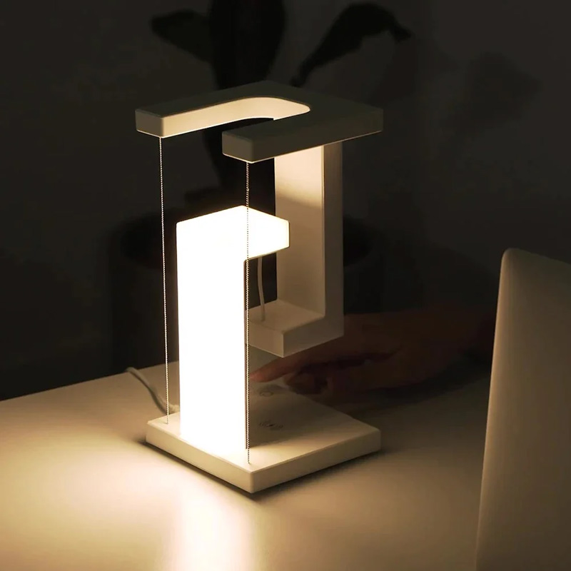 LED lampa + wireless punjac 10W