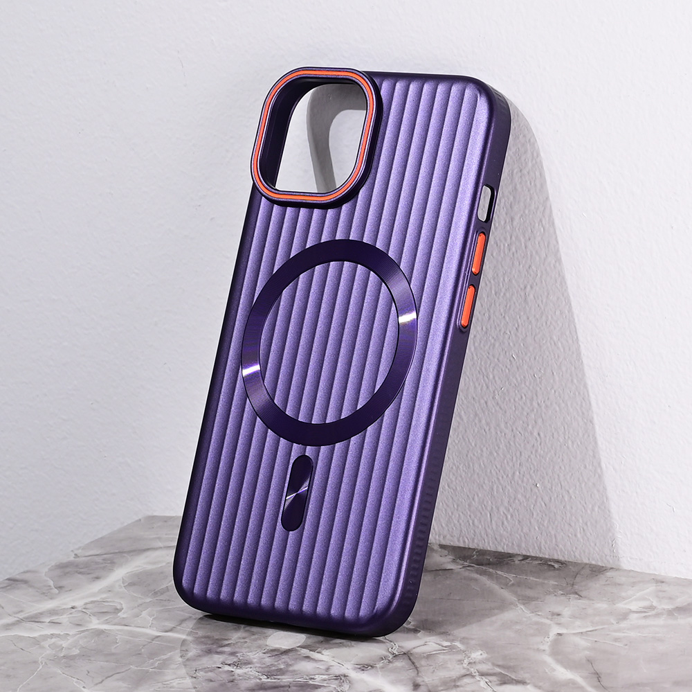 Torbica Magsafe Stripe za iPhone 15 6.1 ljubicasta