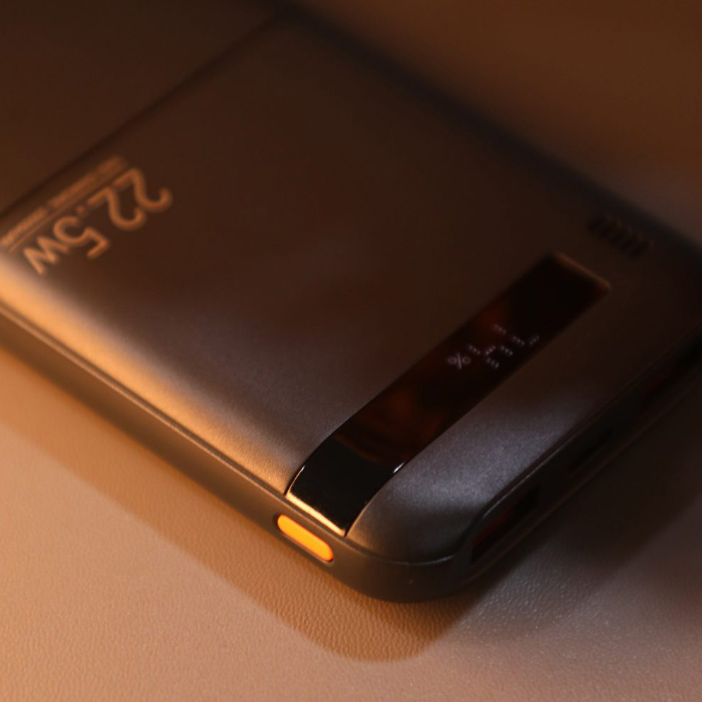 Power bank prenosiva baterija REMAX Piloteer Series RPP-71 20W+22.5W Fast Charging 10000mAh crni
