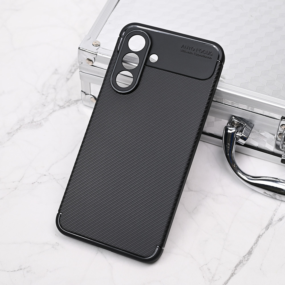 Torbica Defender Carbon za Samsung A366B Galaxy A36 5G crna