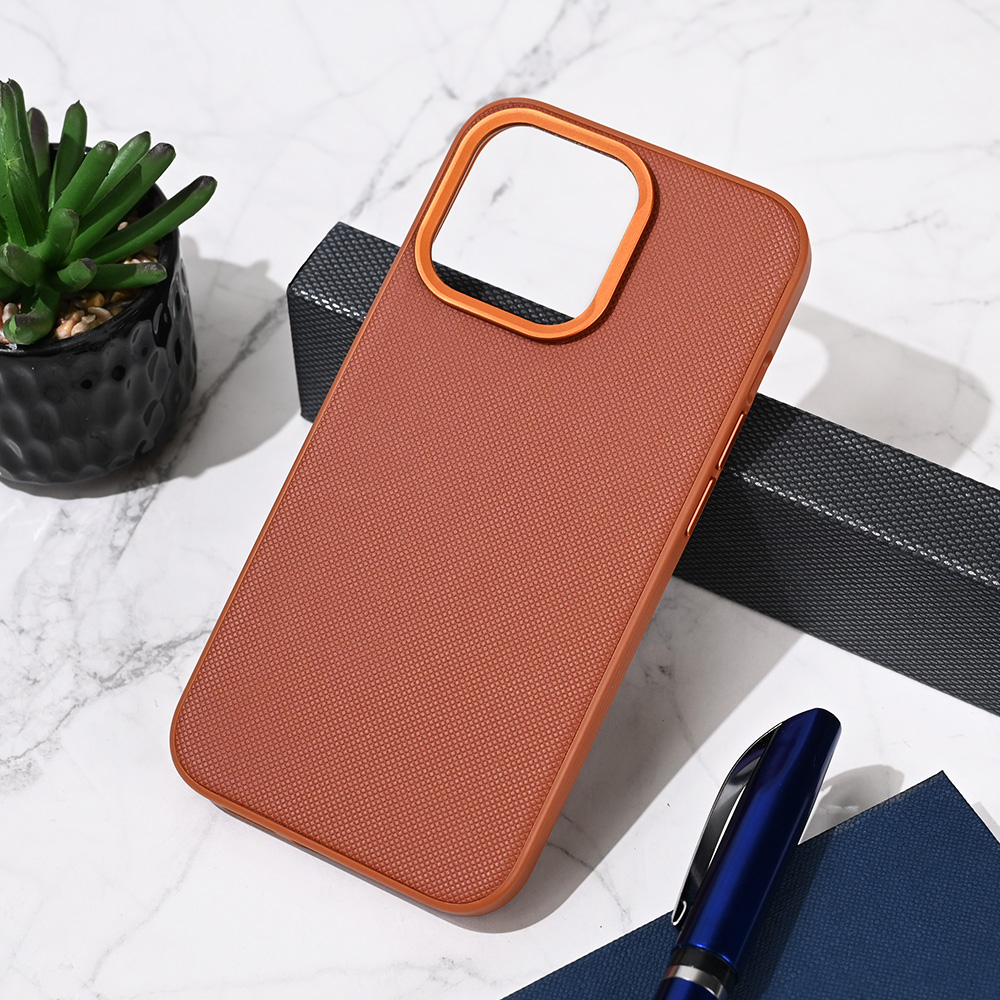 Torbica Urban Case za iPhone 13 Pro 6.1 braon
