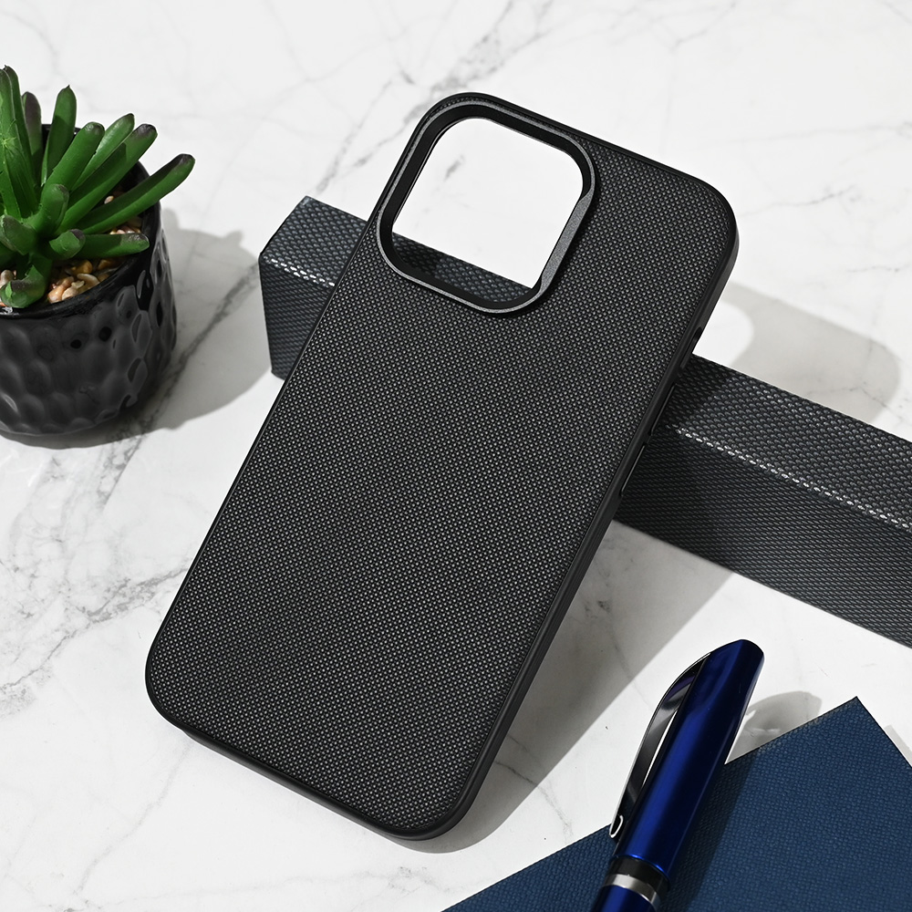 Torbica Urban Case za iPhone 13 Pro 6.1 crna