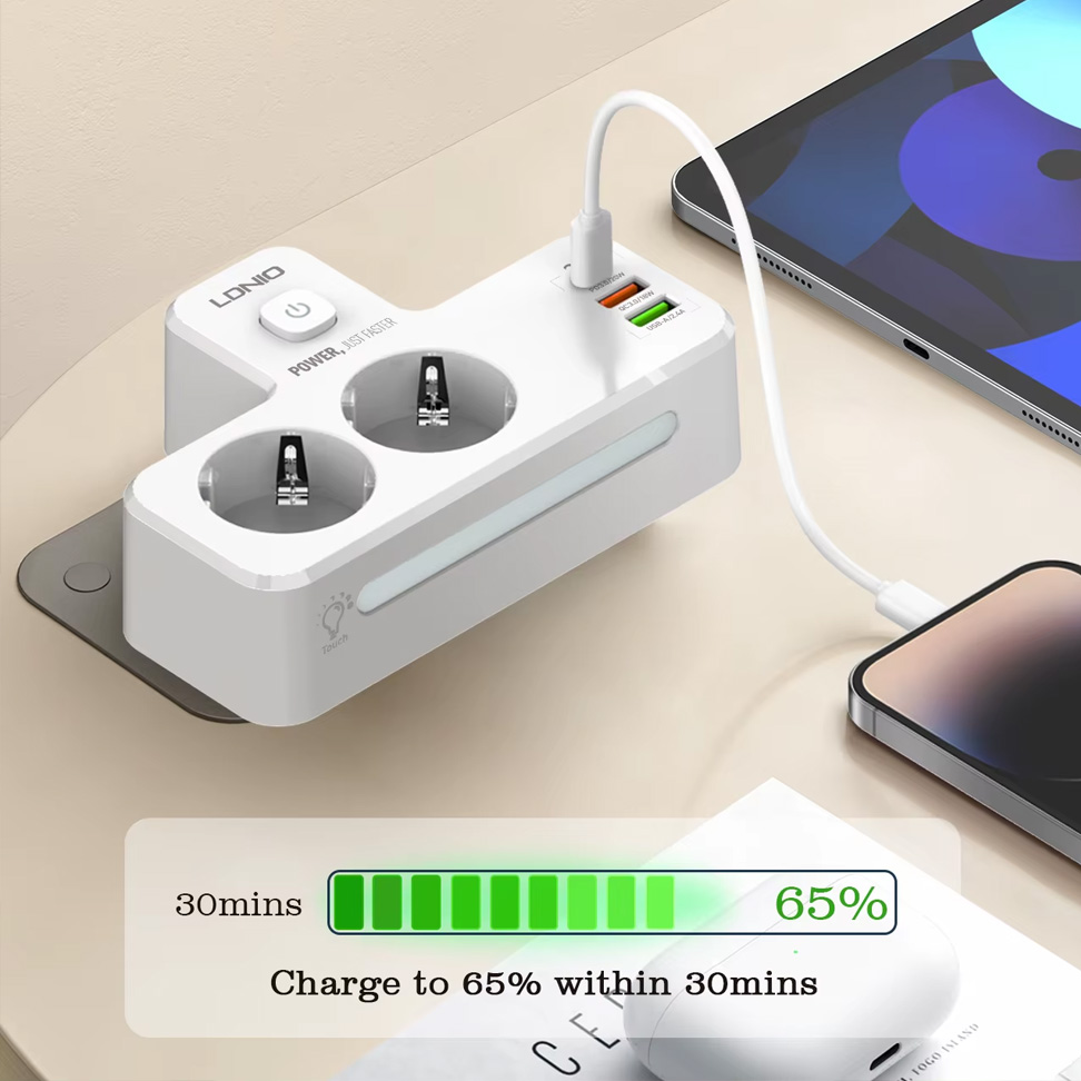 Produzni kabl LDNIO SE2337 2500W (lopov) EU 2 uticnice + 2xUSB QC3.0 18W, PD 20W beli