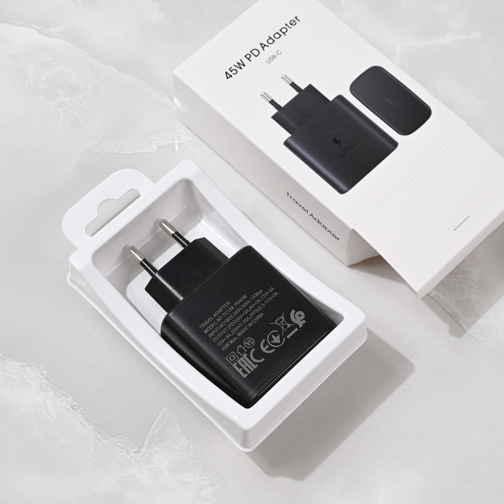 Kucni punjac PD Fast charger 45W za Samsung CE crni