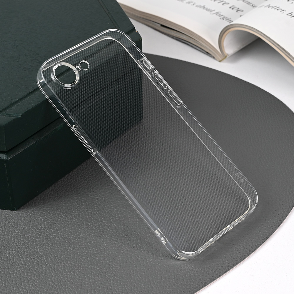 Torbica silikonska Skin za iPhone 16e/17e 6.1 transparent