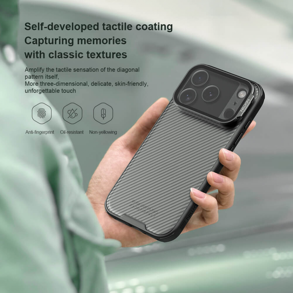 Torbica Nillkin CamShield Prop za iPhone 17 Pro 6.3 crna (transparent kamera)
