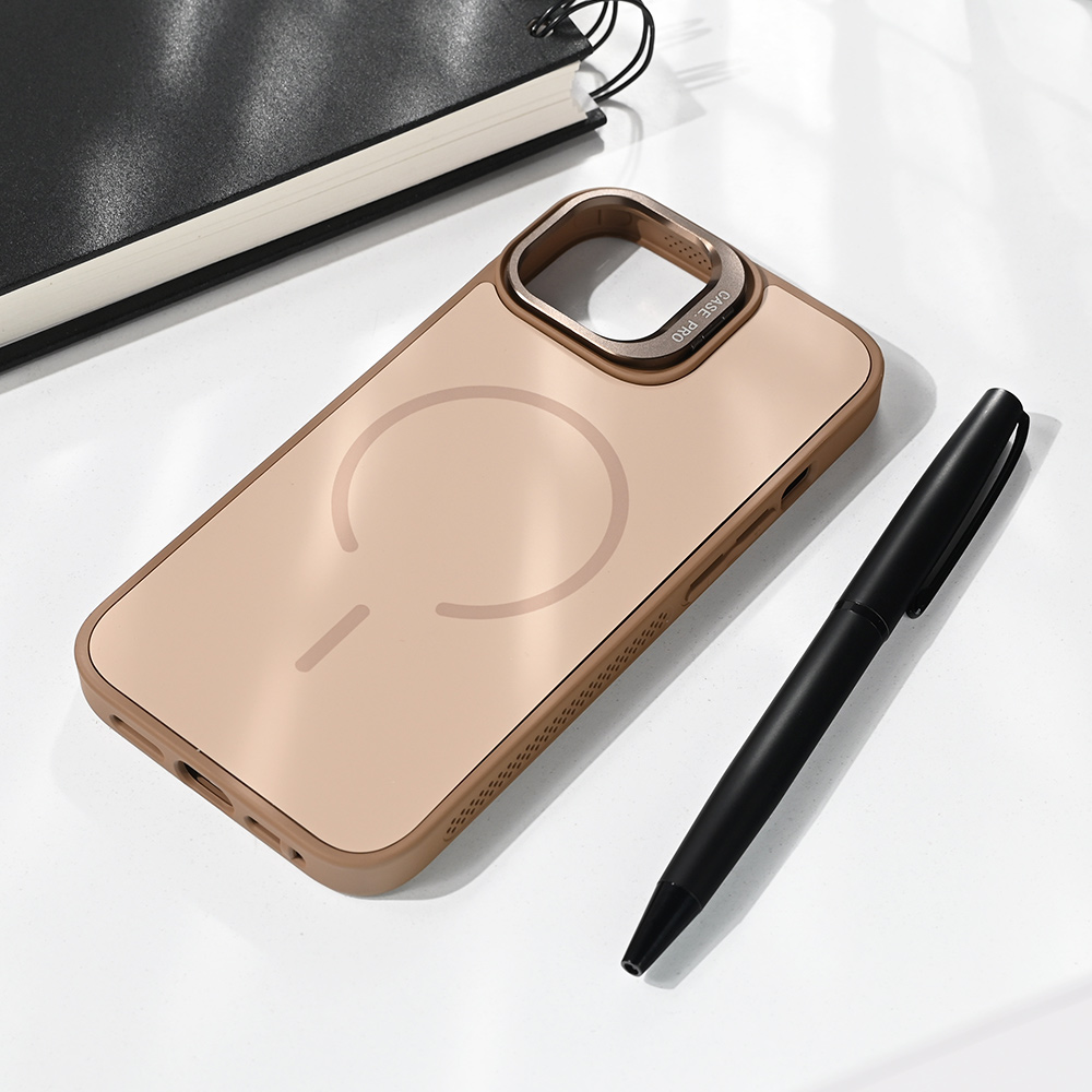 Torbica Magsafe Matte Shield za iPhone 13/14 6.1 braon