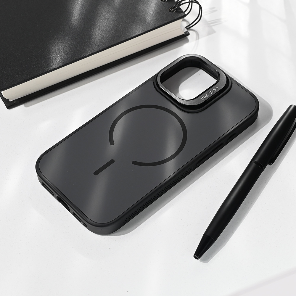 Torbica Magsafe Matte Shield za iPhone 17 6.3 crna