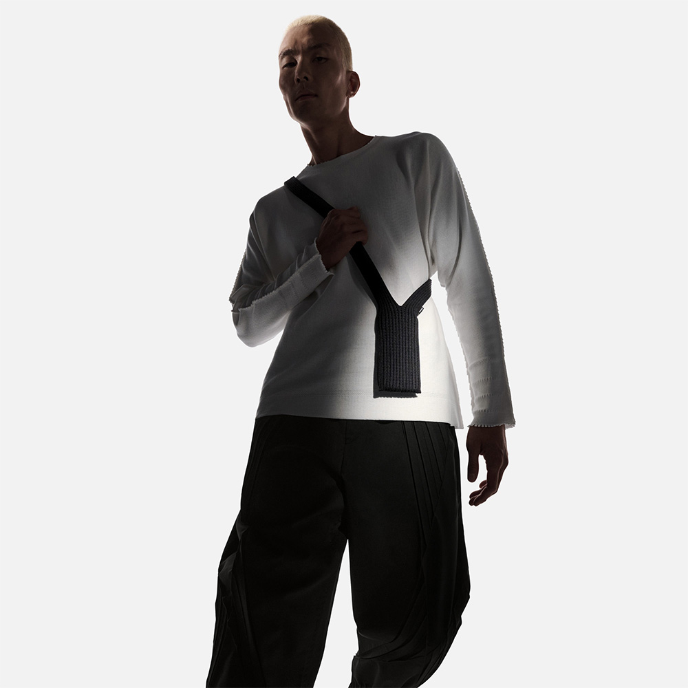 Torbica Pocket za mobilni telefon 80cm crna