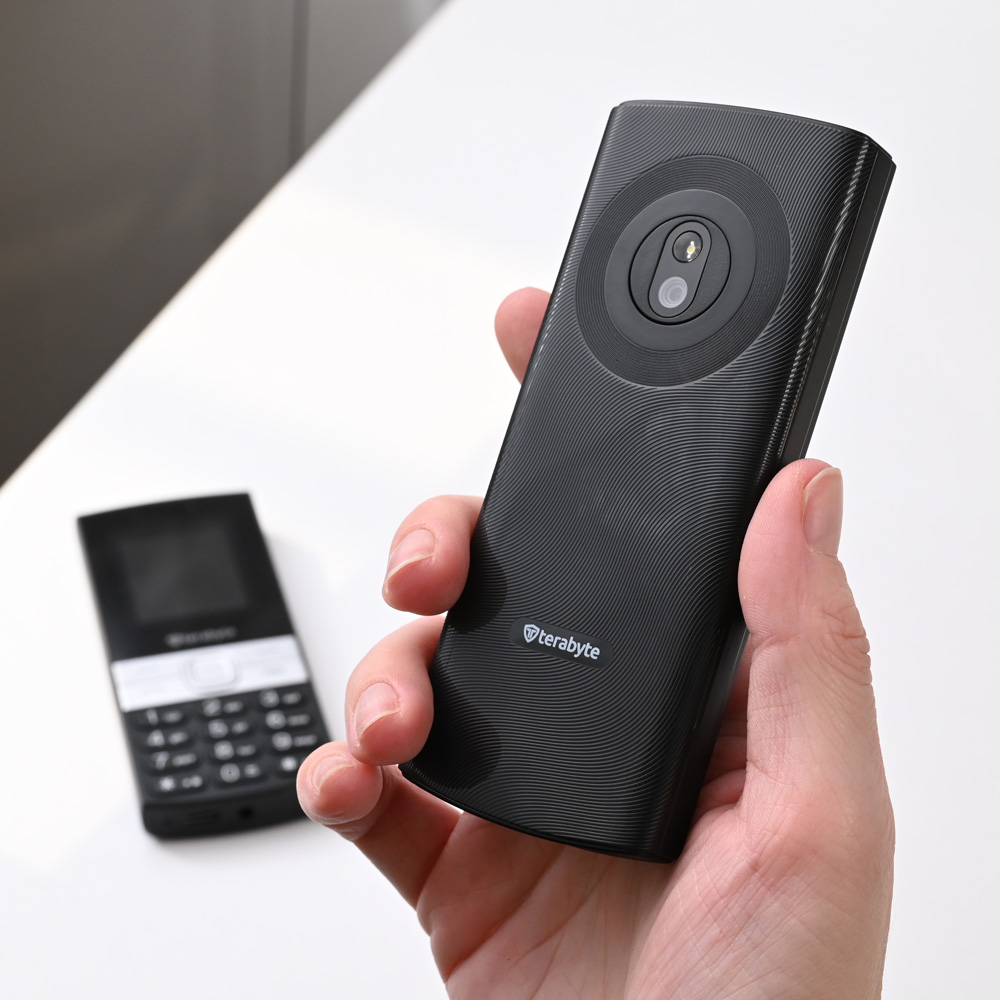Mobilni telefon Terabyte 1200