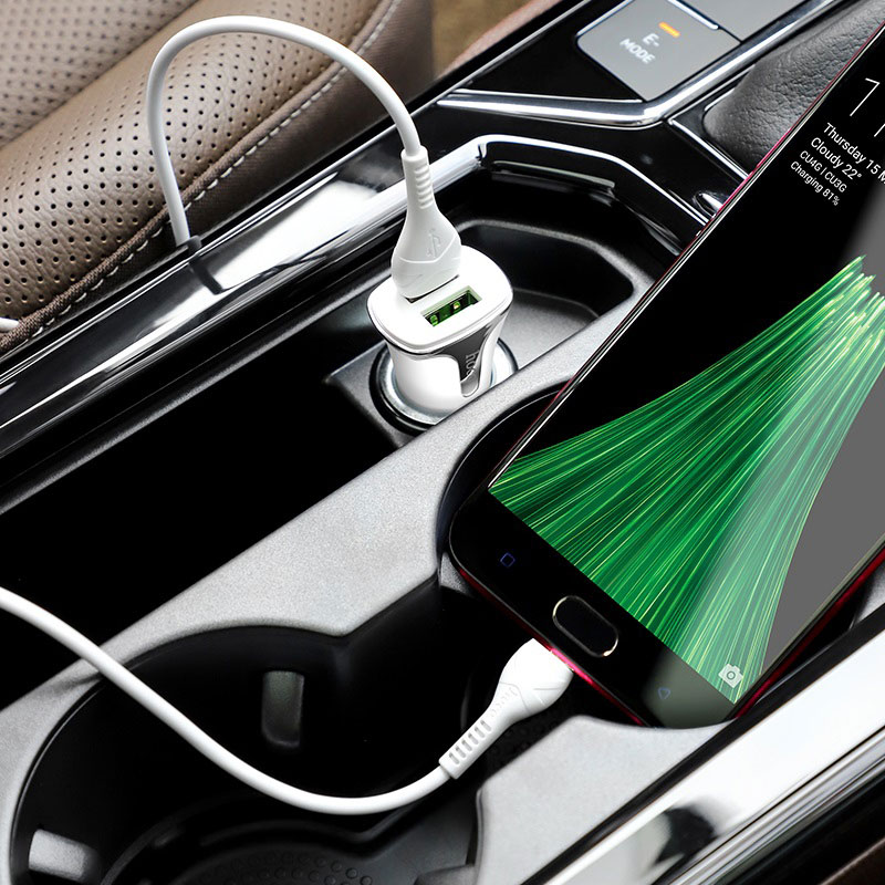Auto punjac HOCO Z31 QC3.0 2xUSB sa micro USB kablom beli