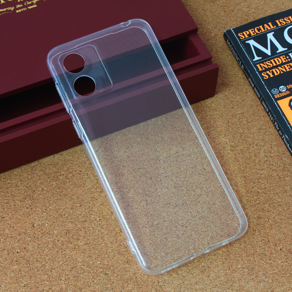 Torbica silikonska Ultra Thin za Motorola Moto E13 transparent