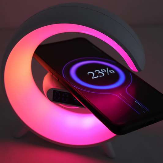 RGB multifunkcionalna lampa