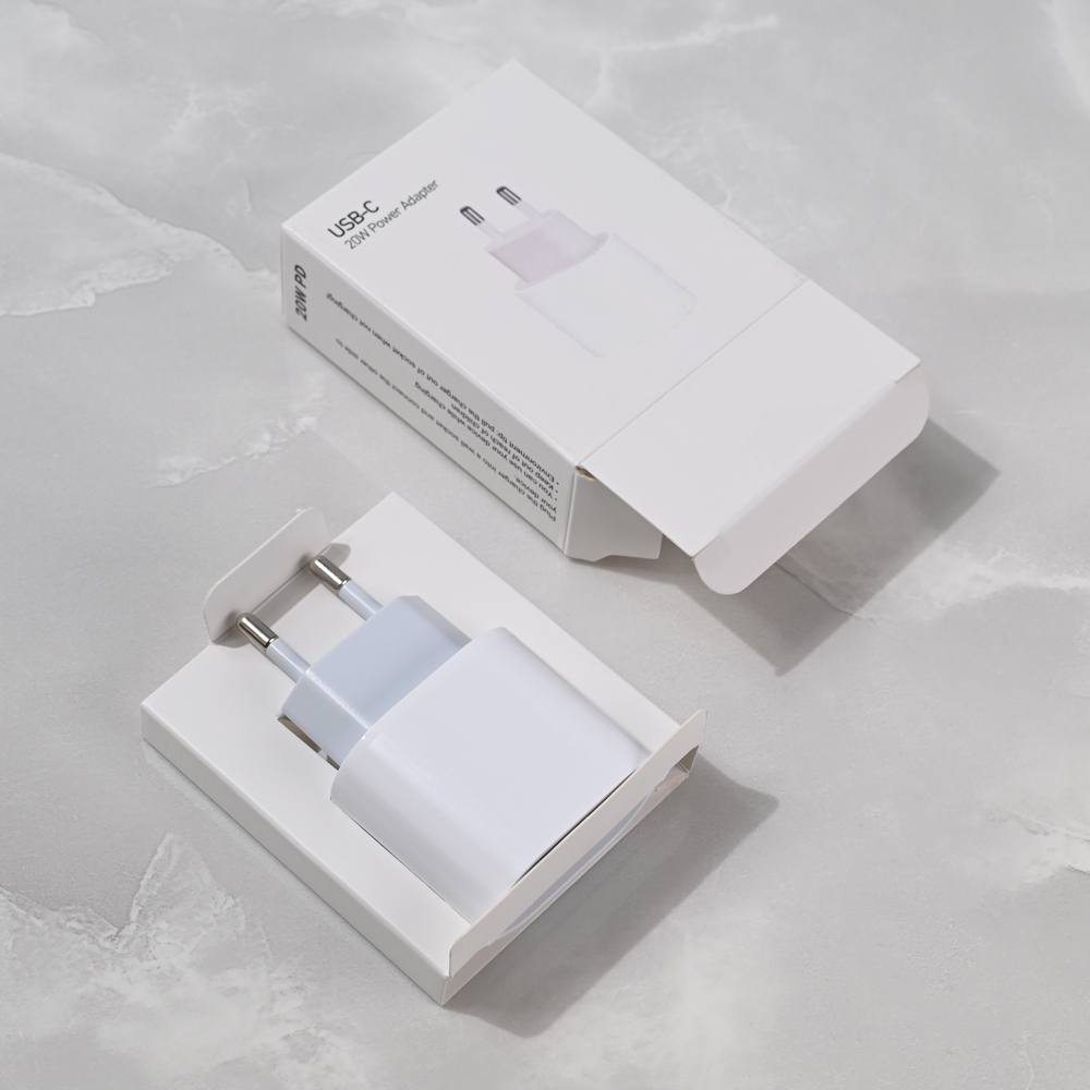 Kucni punjac PD Fast charger 20W za iPhone 11-14 CE beli