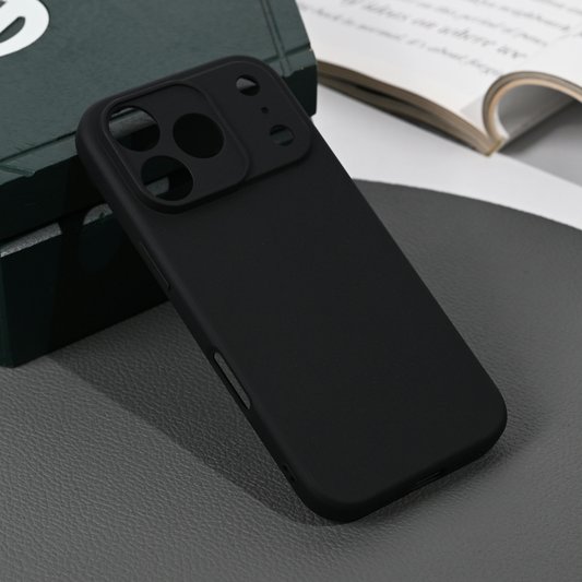 Torbica silikonska Skin za iPhone 17 Pro 6.3 mat crna