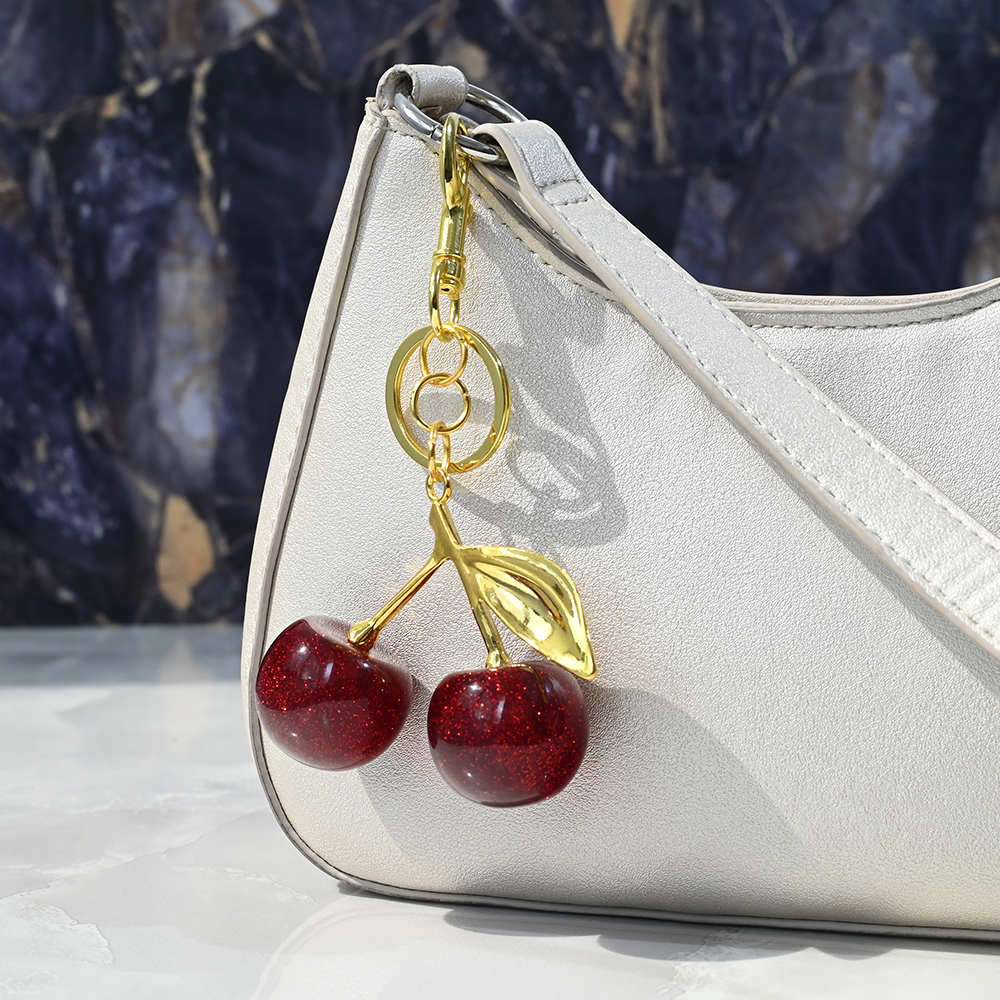 Privezak Cherry crvena